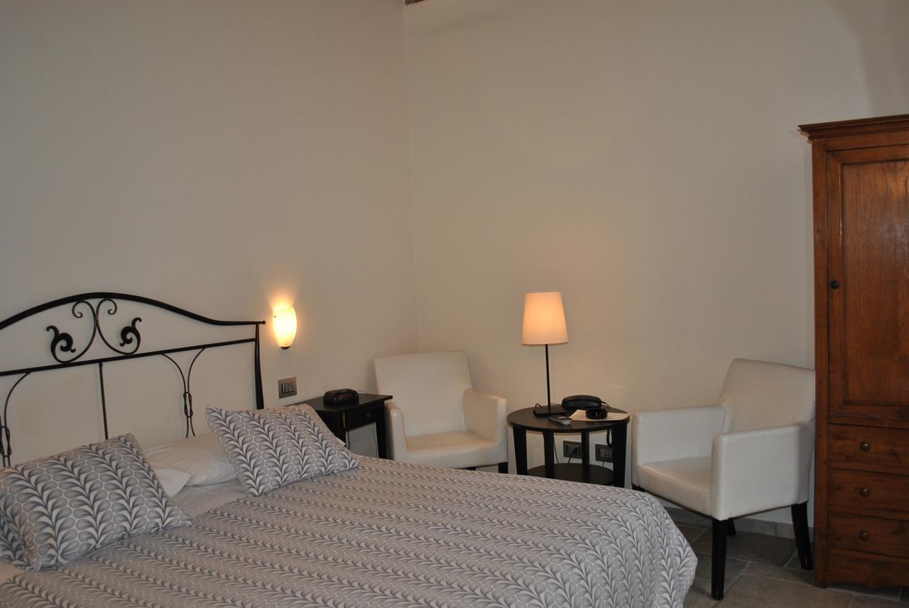 Hotel Residence Baiadelsole Laigueglia Buitenkant foto